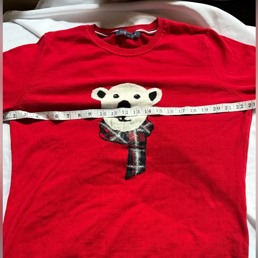 TOMMY HILFIGER Cozy Polar Bear Red Knit Sweater - Picture 9 of 12
